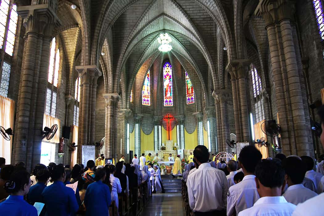 Lễ ở Nhà thờ lớn