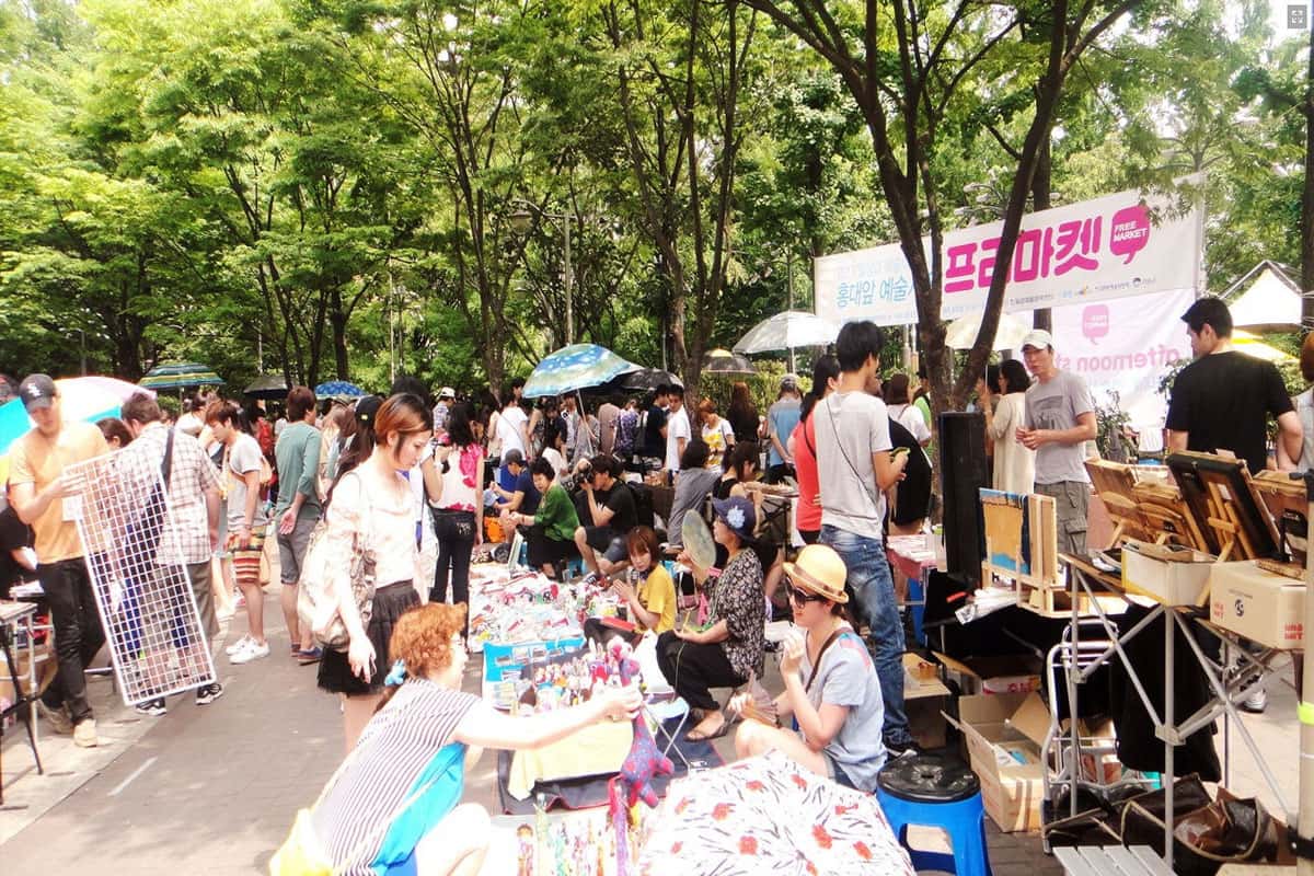 Chợ miễn phí Hongdae