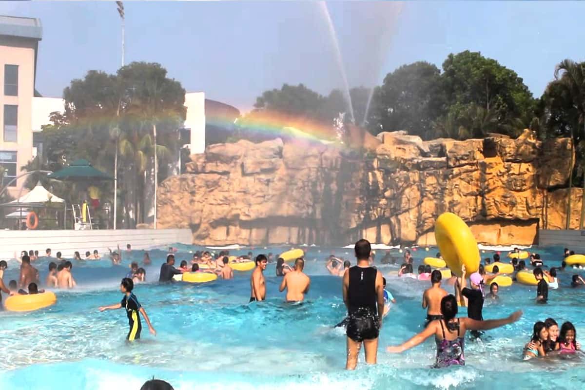 Jurong East Swimming Complex