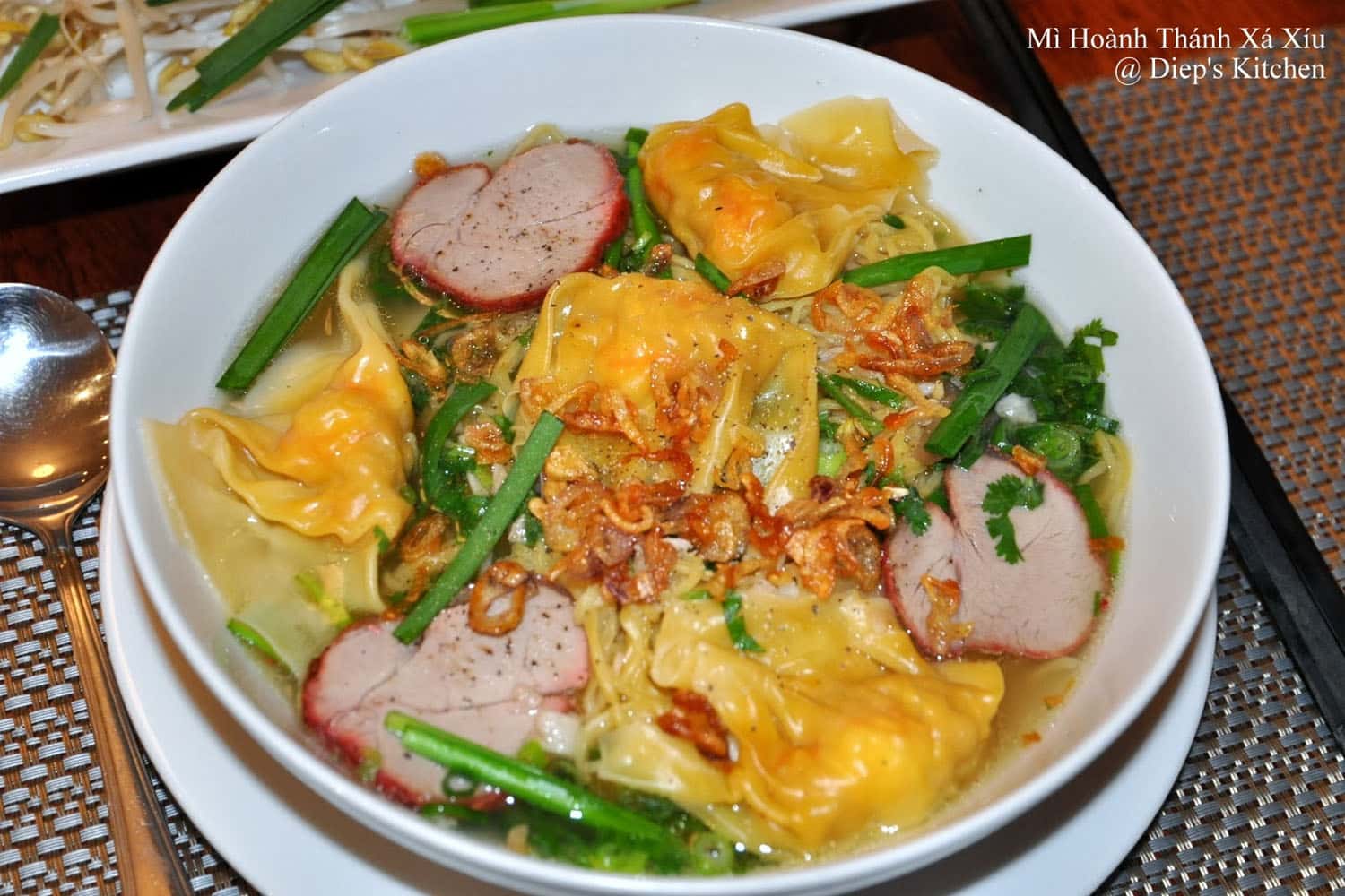 Hoành thánh nổi tiếng Chu Lai