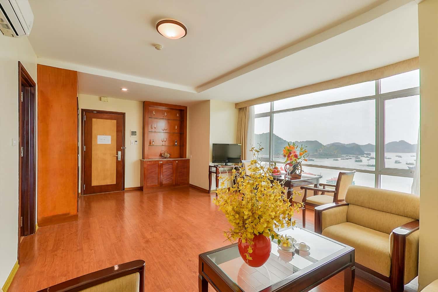 Phòng ốc sang trọng của Sea Pearl Cat Ba Hotel
