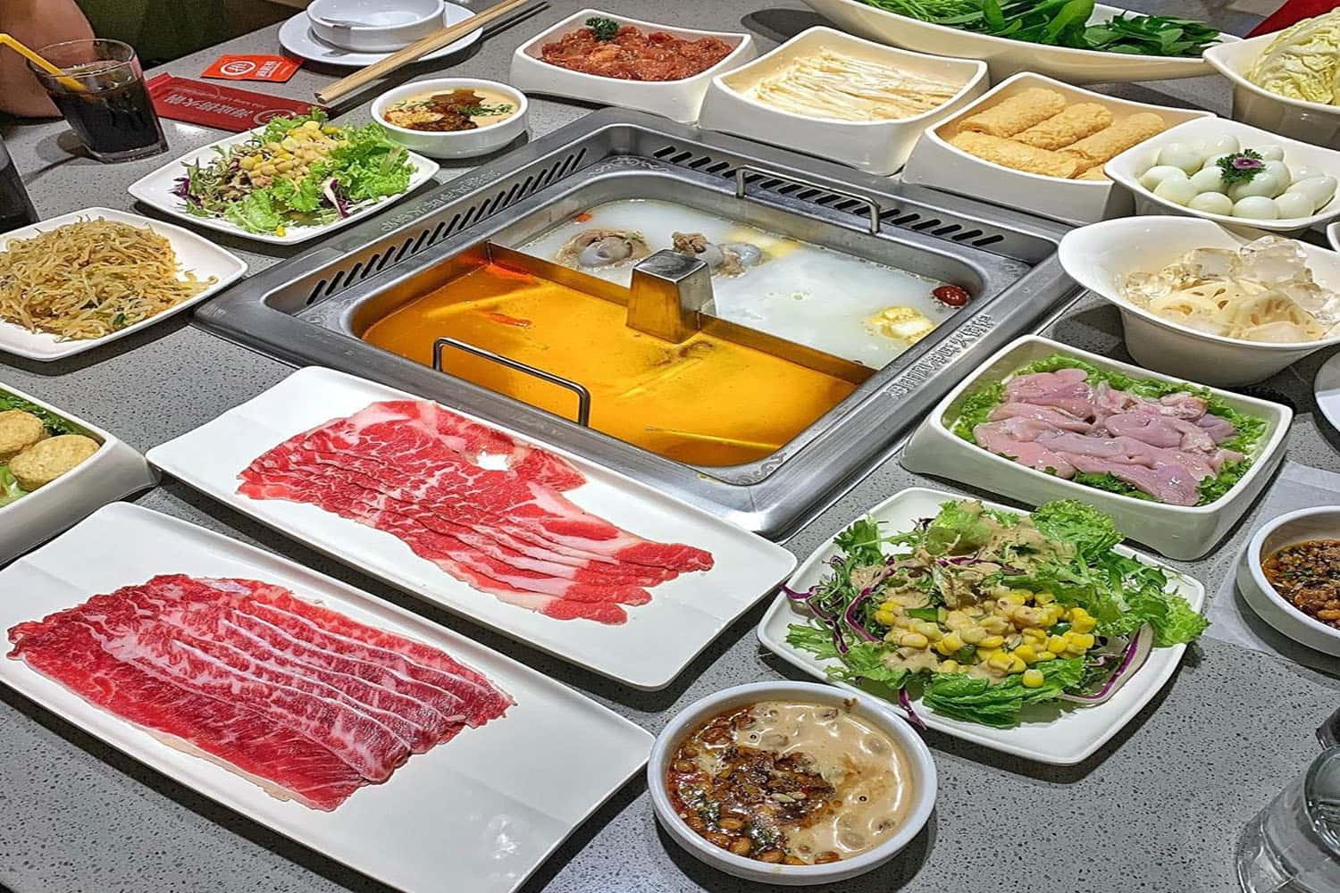 Thế giới ẩm thực ở Vincom Phạm Ngọc Thạch