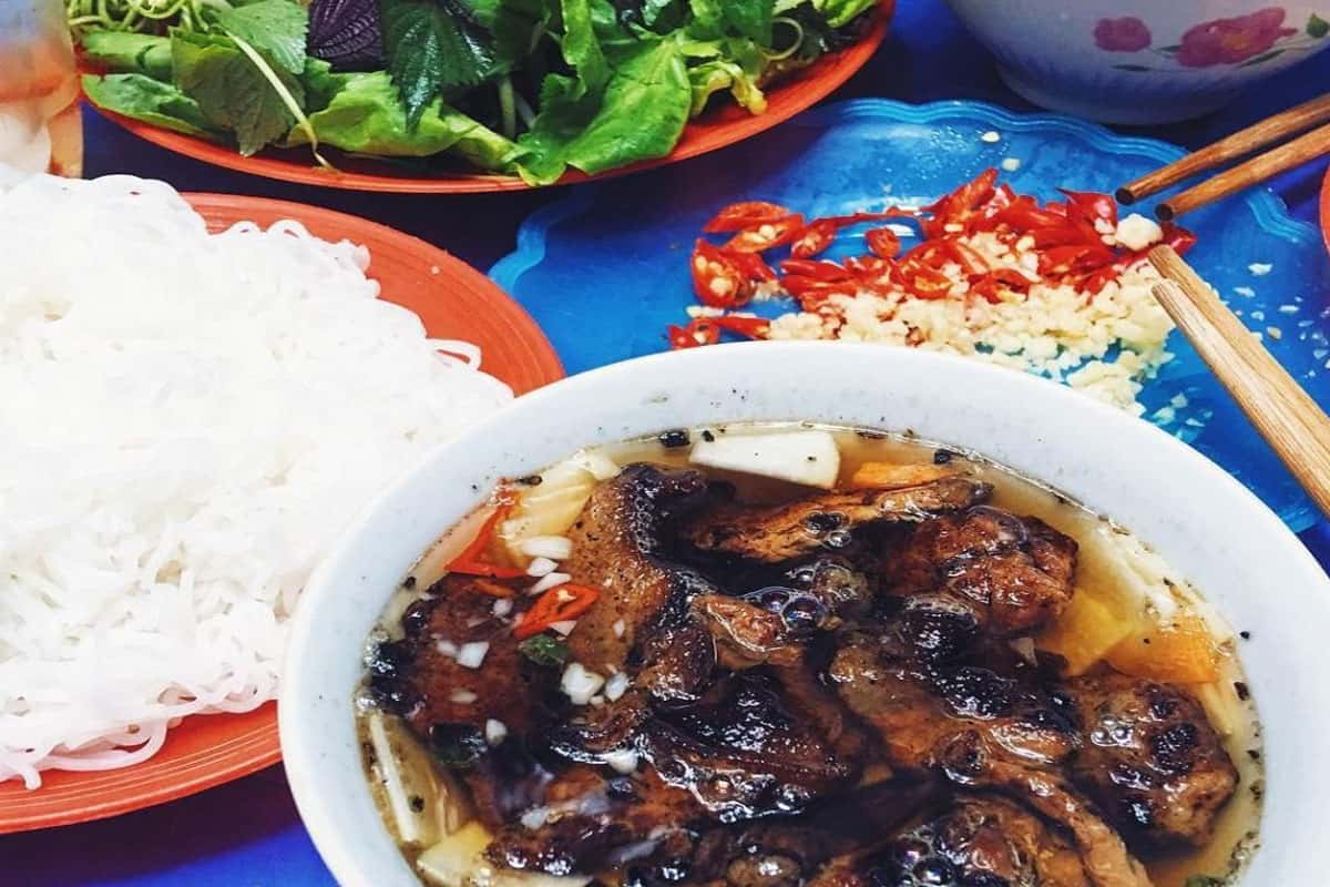 Bún chả - số 74 Hàng Quạt
