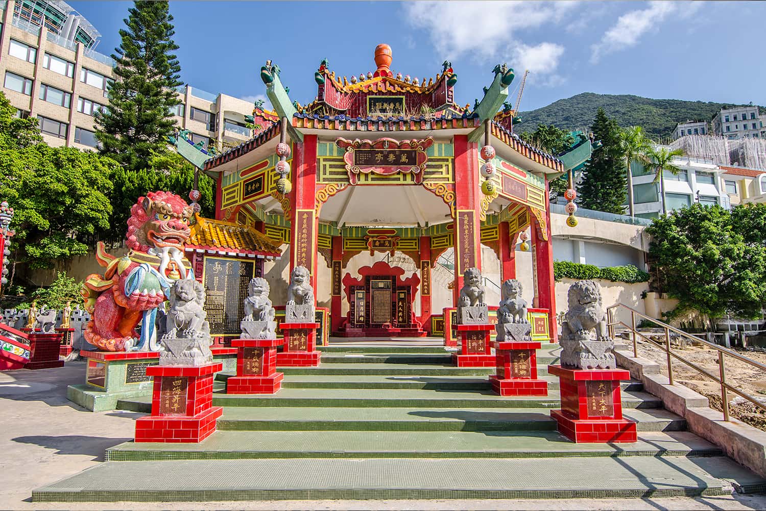 Miếu thần tài