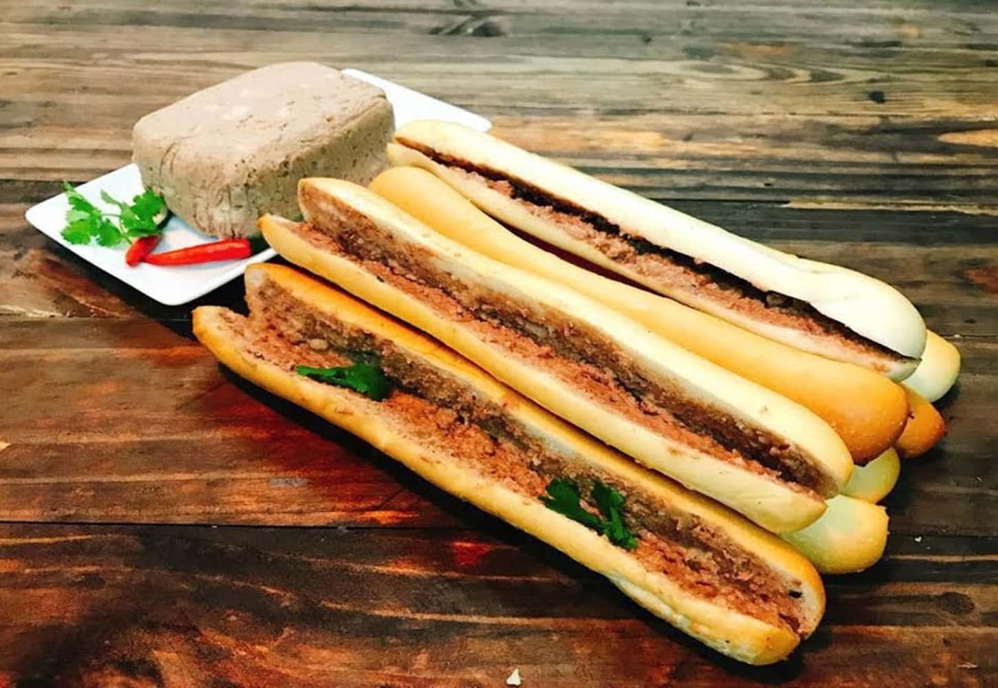 Bánh mỳ cay Hải Phòng