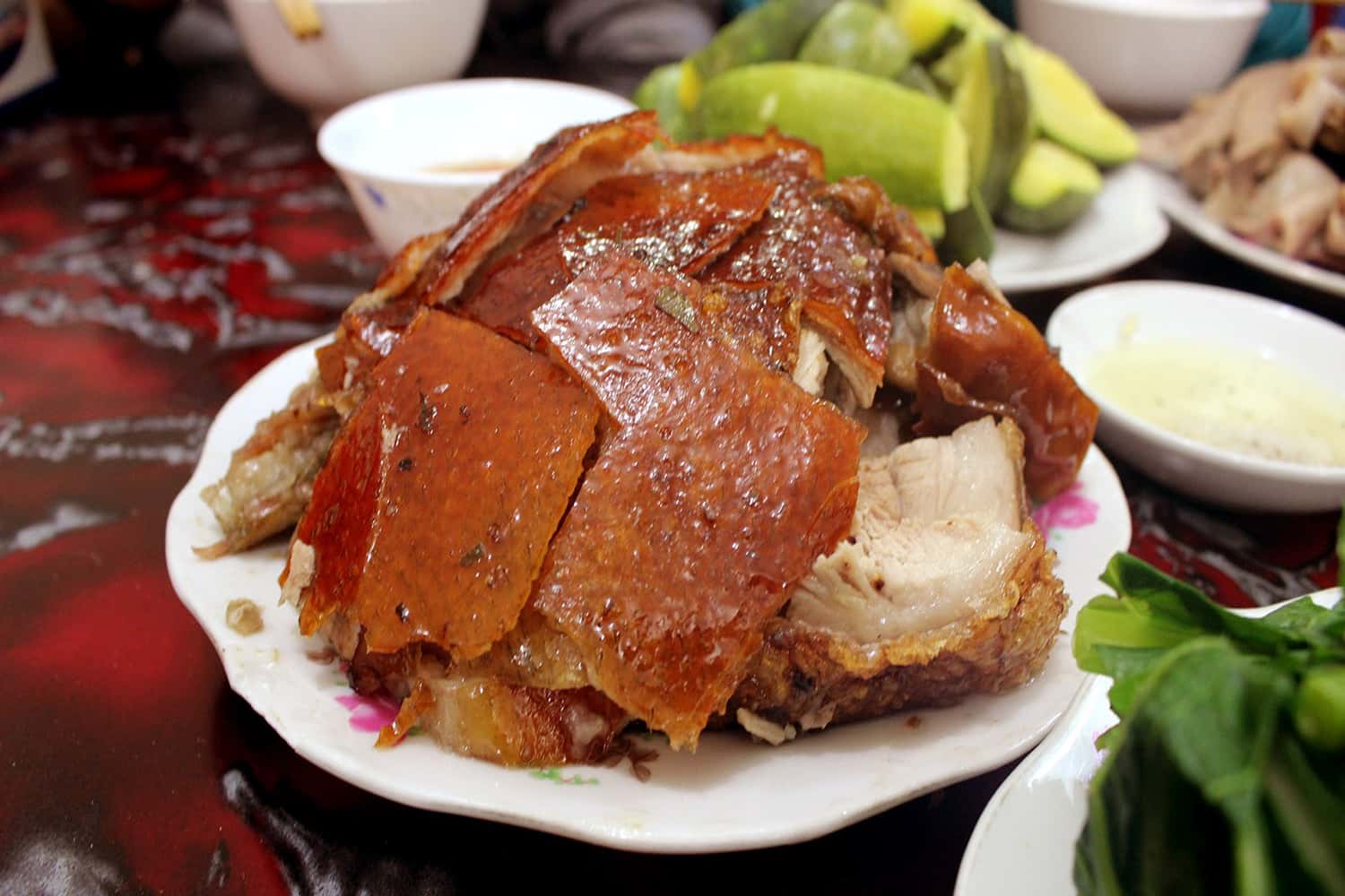 Lợn cắp nách nướng giòn