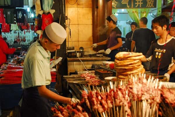 Phố ăn vặt kiểu Bắc Guangji 
