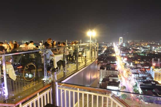 Eclipse Bar