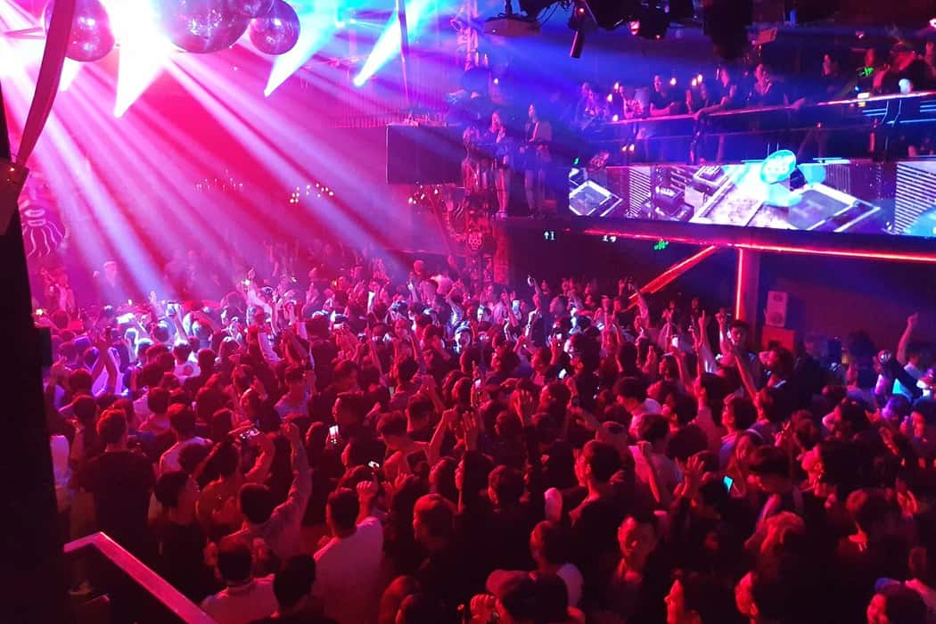Bar 1900 Le Theater 