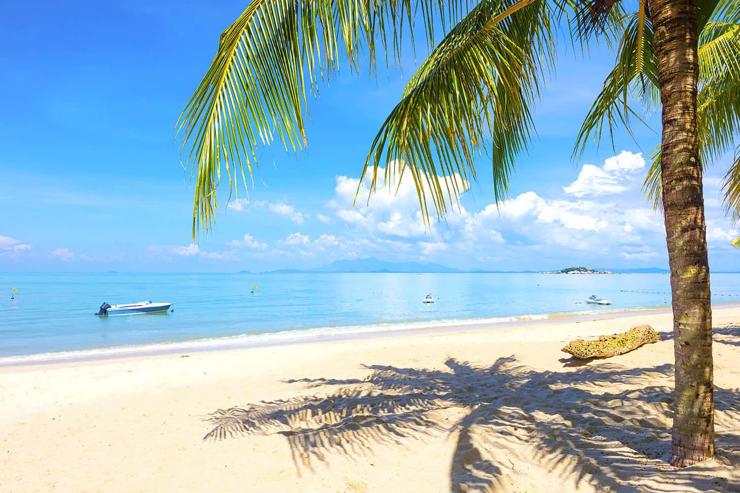 Bãi biển Teluk Kampi