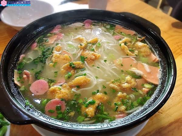 Trong các nhà hàng đều có các món ăn đặc trưng ở Côn Minh