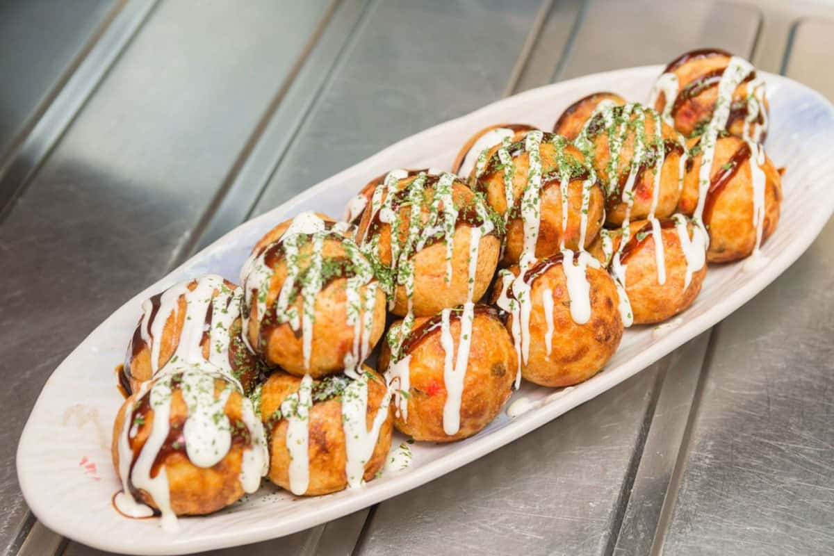 Takoyaki (Bánh bạch tuộc) tại Karikari Hakase