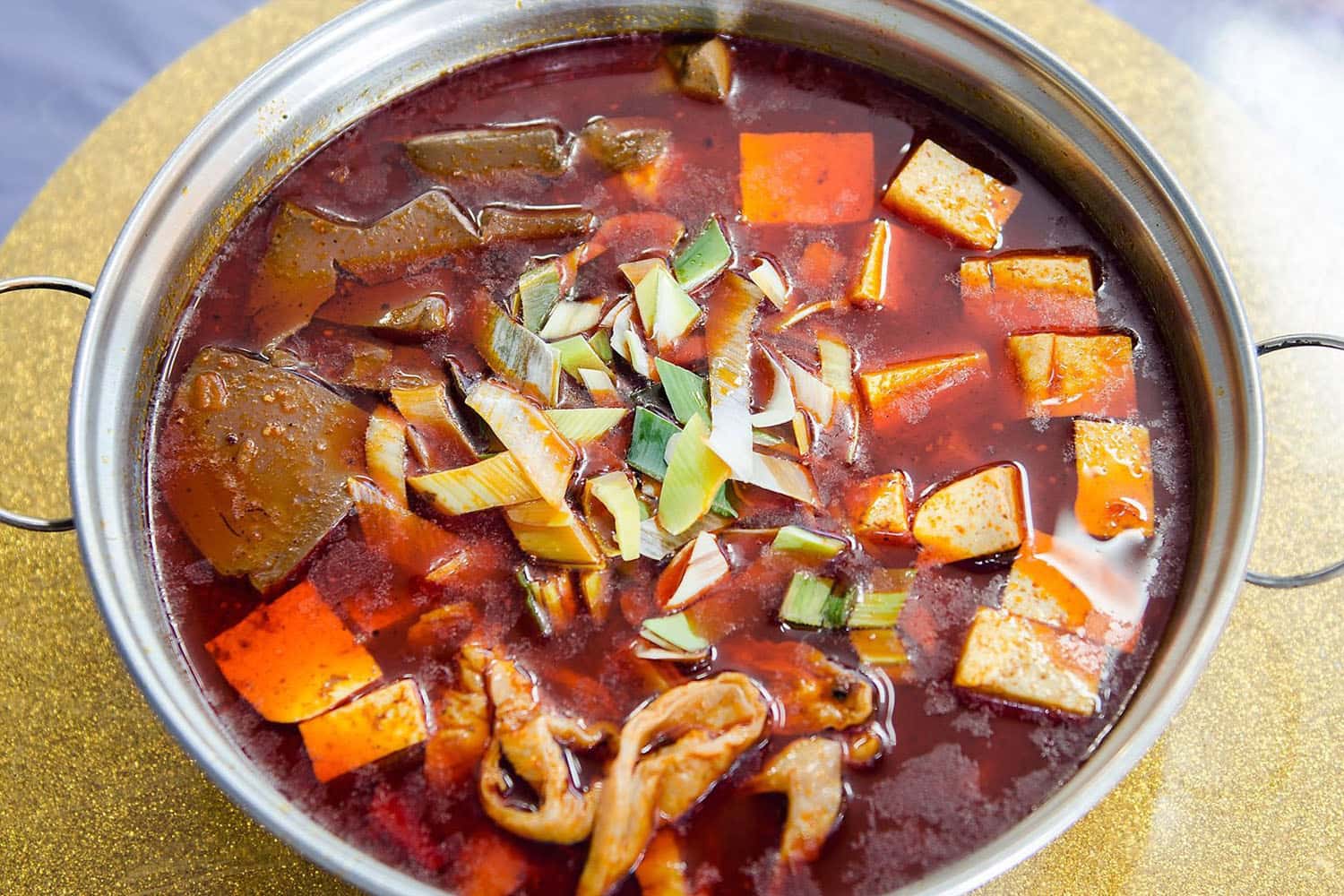 Canh tiết vịt 