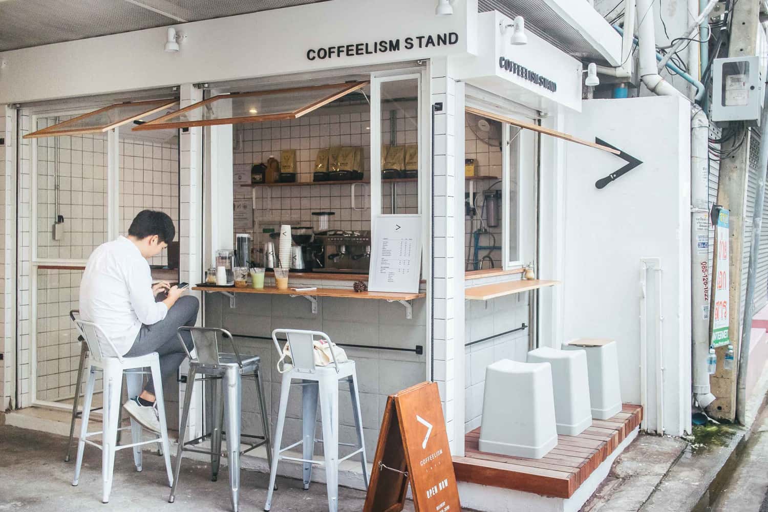 Coffeelism stand