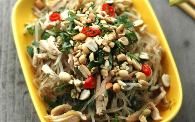 Miến chua ngọt là món ăn nổi tiếng Trùng Khánh
