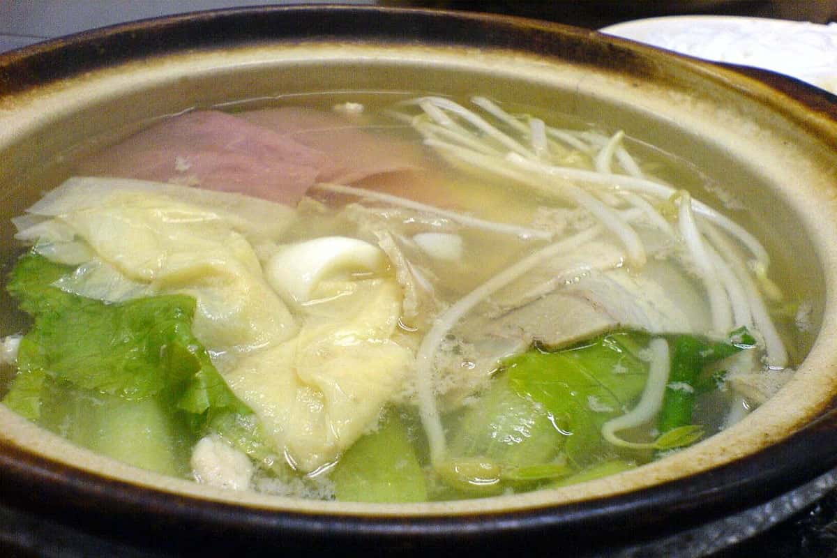 Mì gạo qua cầu