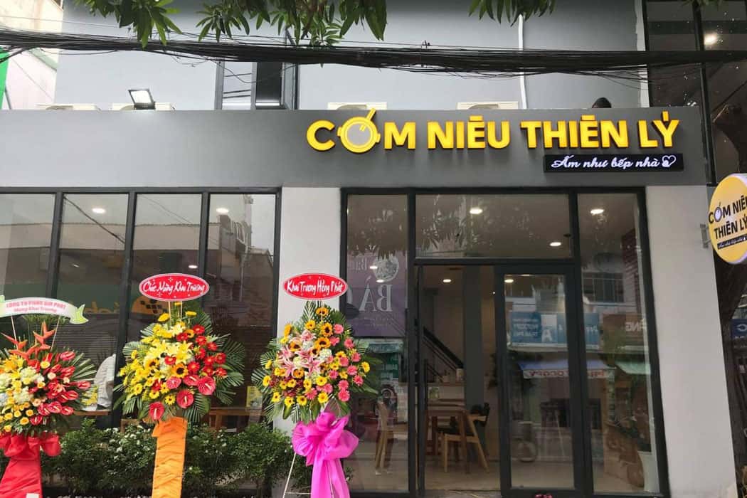 Nhà hàng cơm niêu Thiên Lý
