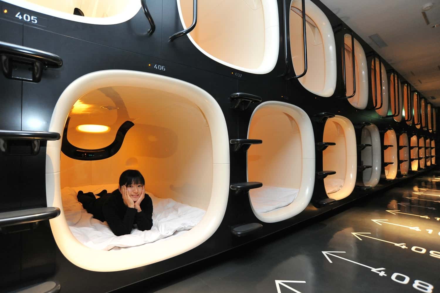 Capsule hotel