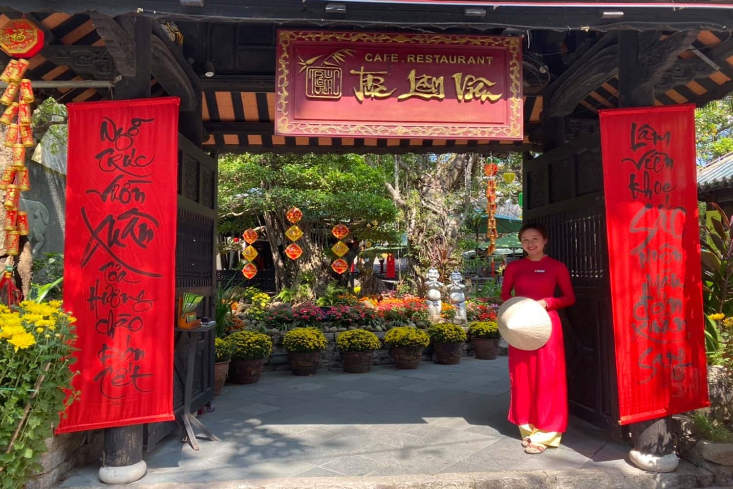Cafe vườn Trúc Lâm Viên