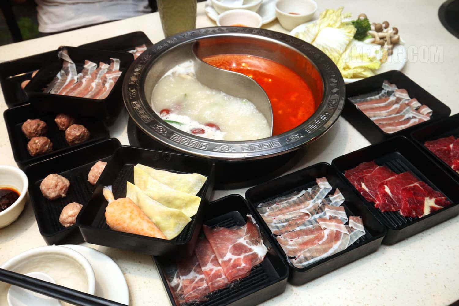 Xuanwu courtyard hot pot