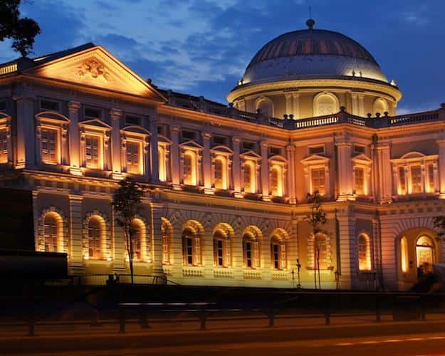 Kiến trúc bên ngoài của Viện bảo tàng Quốc gia Singapore