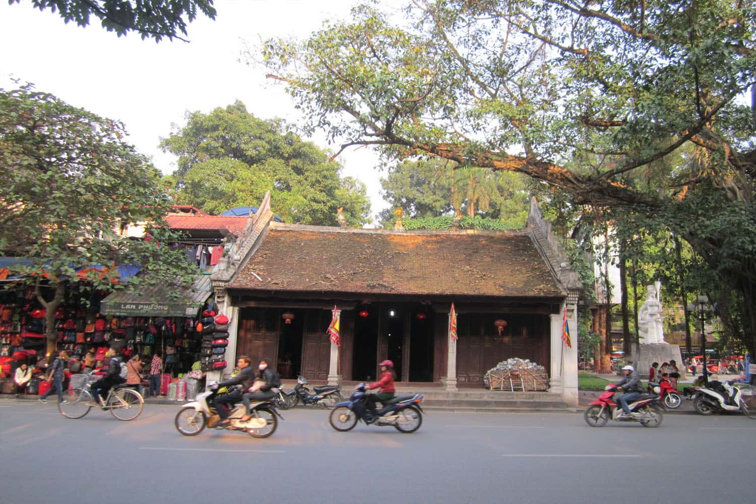 Đền Bà Kiệu