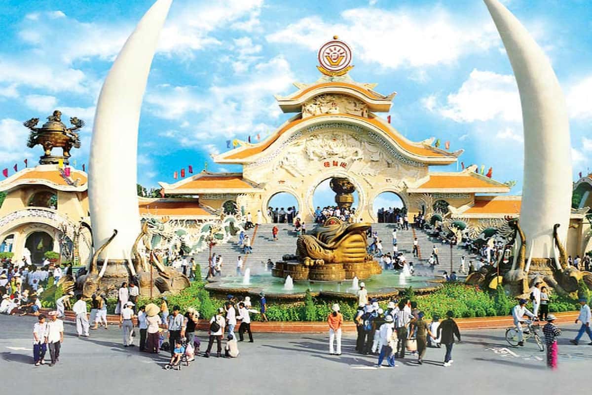 Khu du lịch Suối Tiên