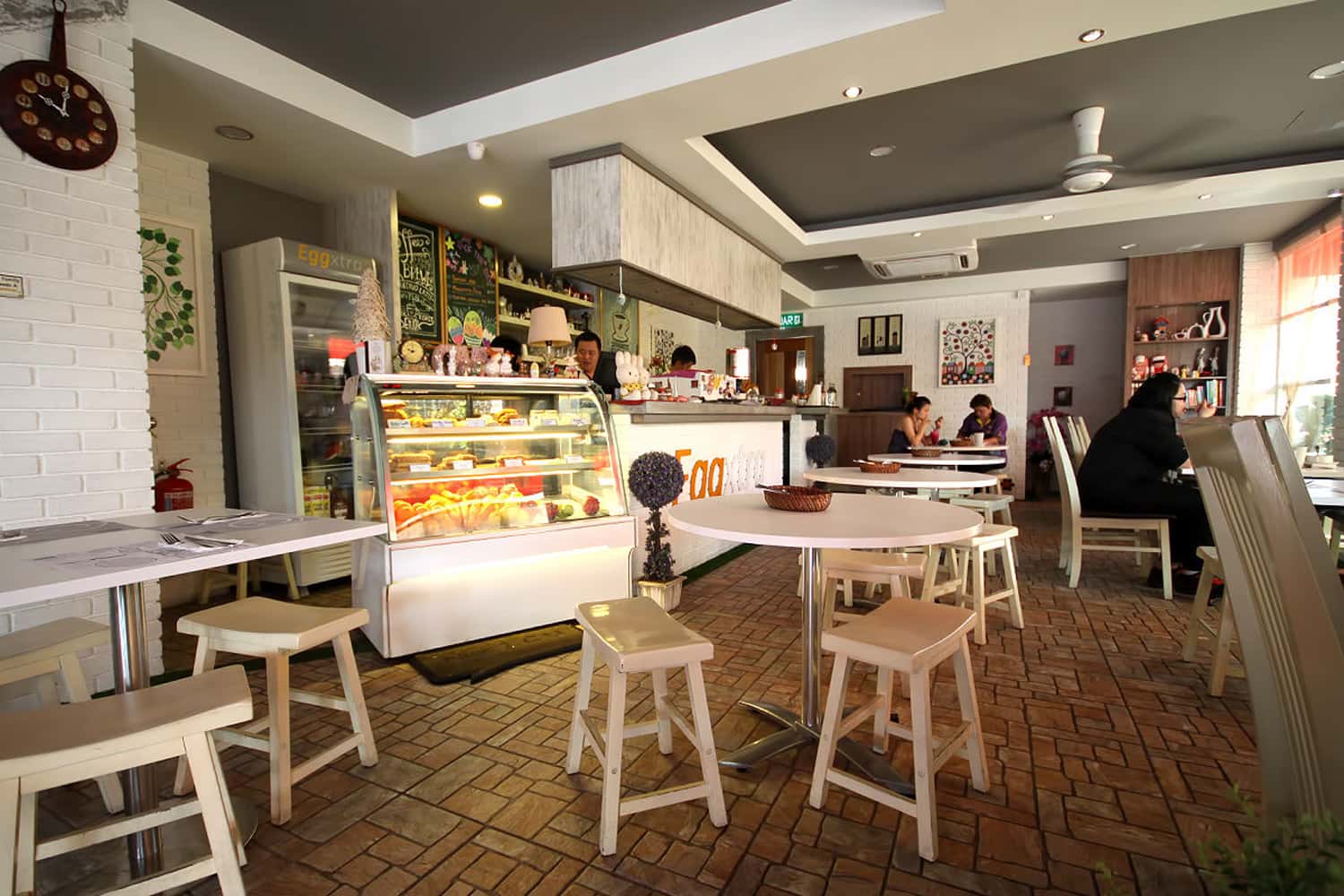 Quán Eggstra Cafe