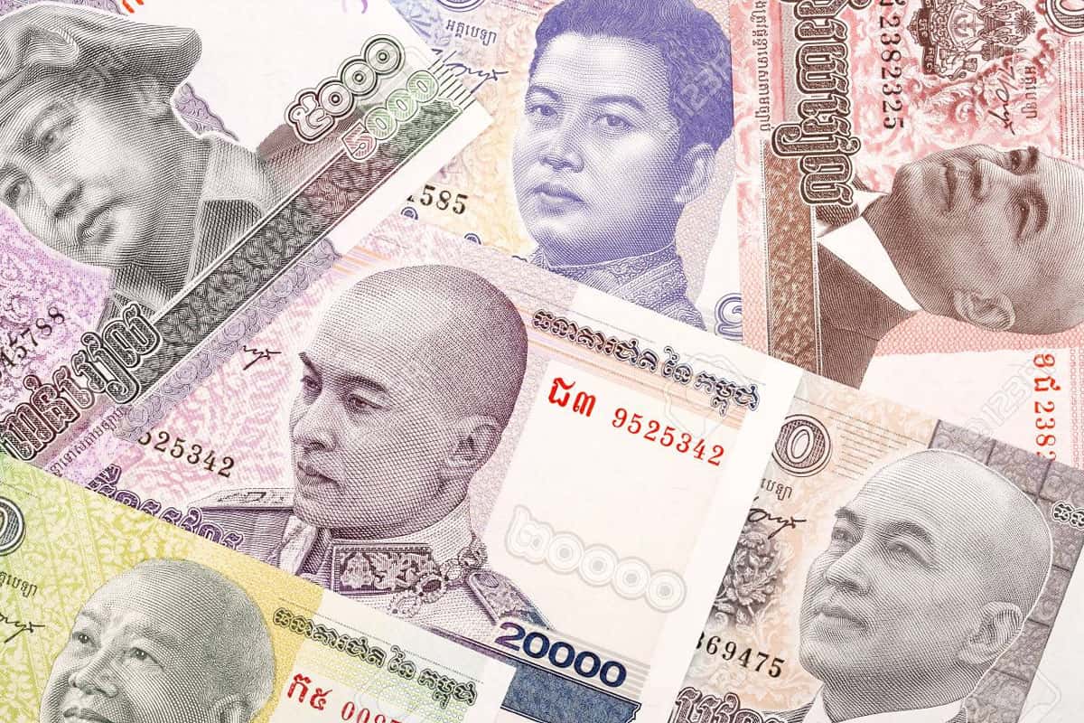 Lưu ý về tiền tệ