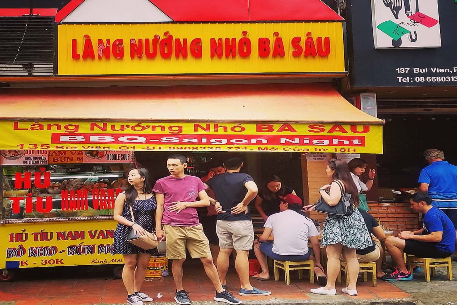 Làng nướng nhỏ bà Sáu
