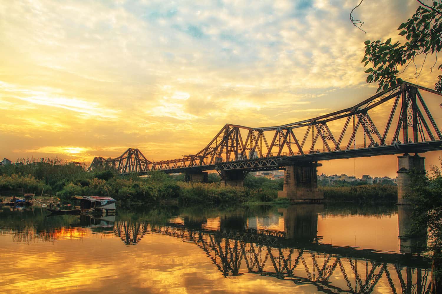 Cầu Long Biên