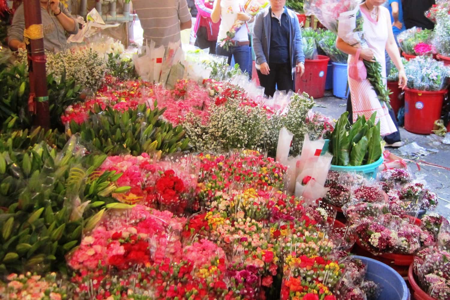 Kinh nghiệm mua hoa tại chợ Hoa Hồ Thị Kỷ