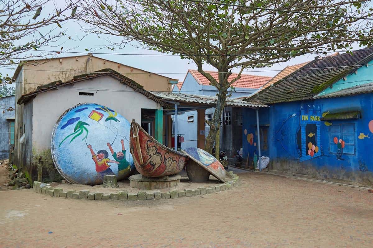 Làng bích họa Thái Lan