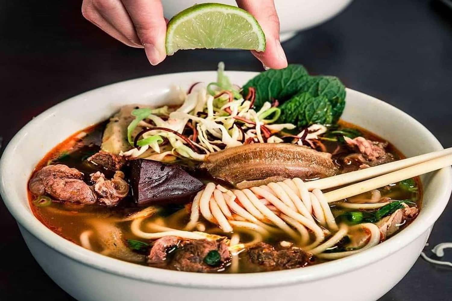 Món bún bò đã nổi tiếng khắp nơi