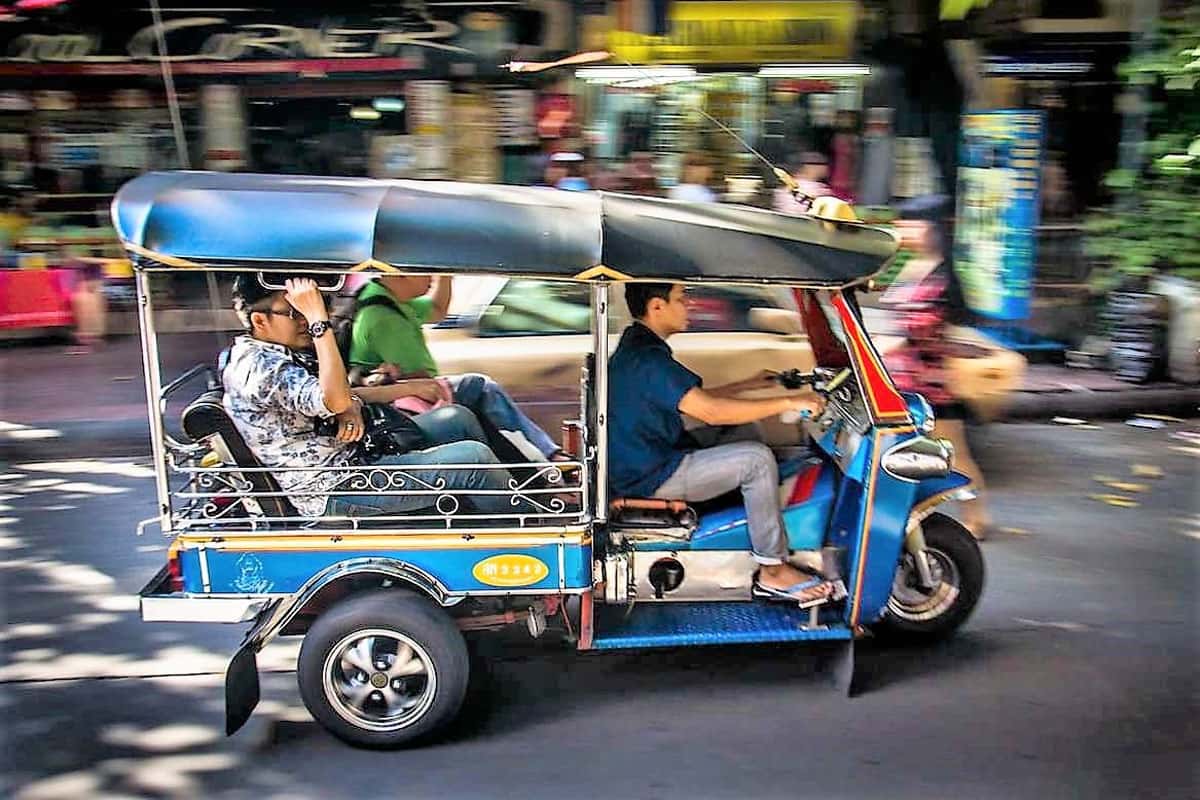 Xe tuk tuk, một nét văn hóa biểu tượng