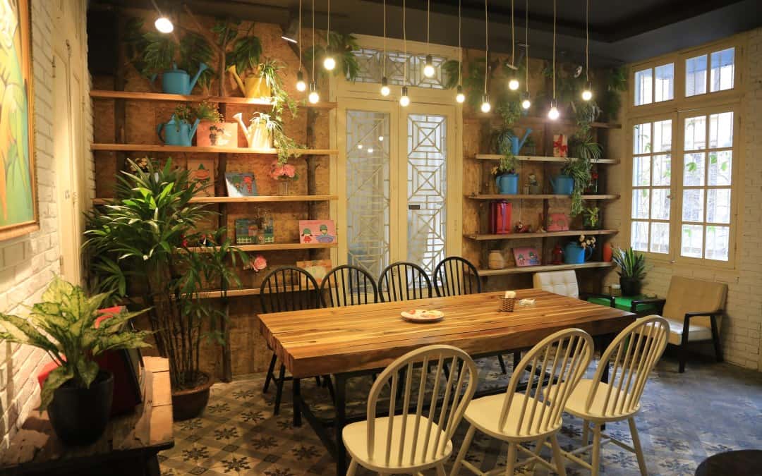  Hoa 10 Giờ – Floral & Book Cafe