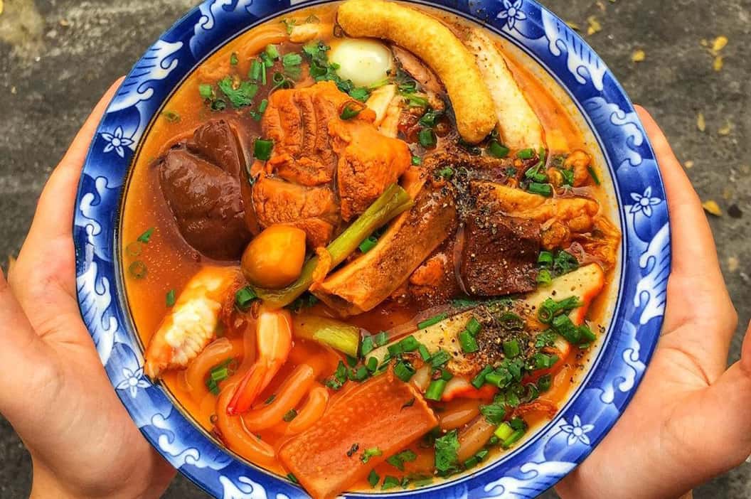 Bánh canh cua số 1301 chợ Bến Thành.