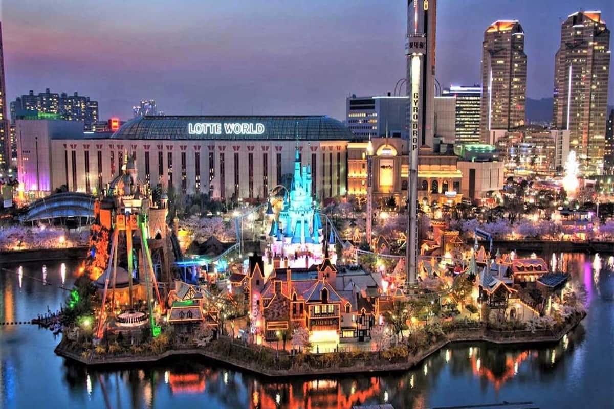 Lotte World