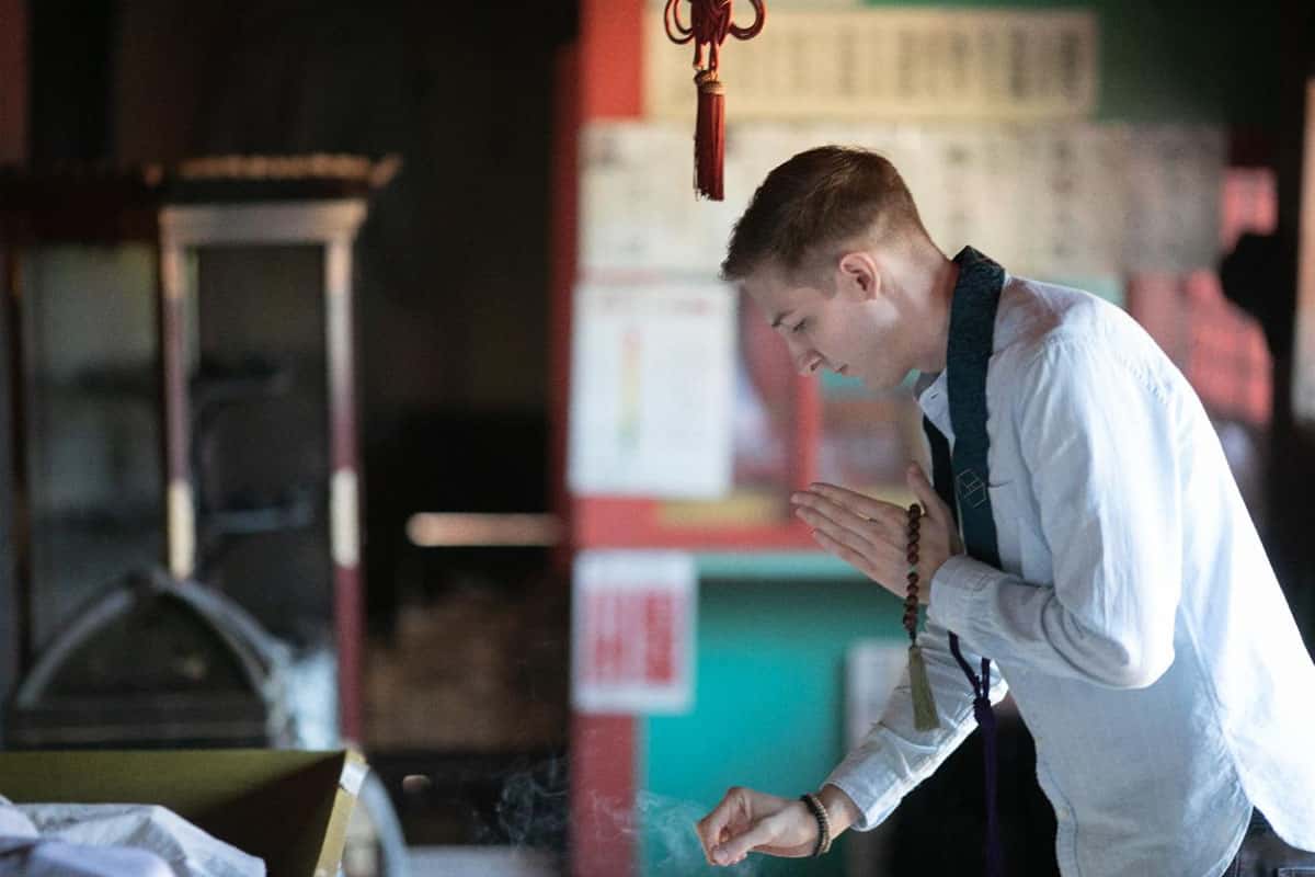 Dịch vụ Moring tại Aizendo BuddhaTemple