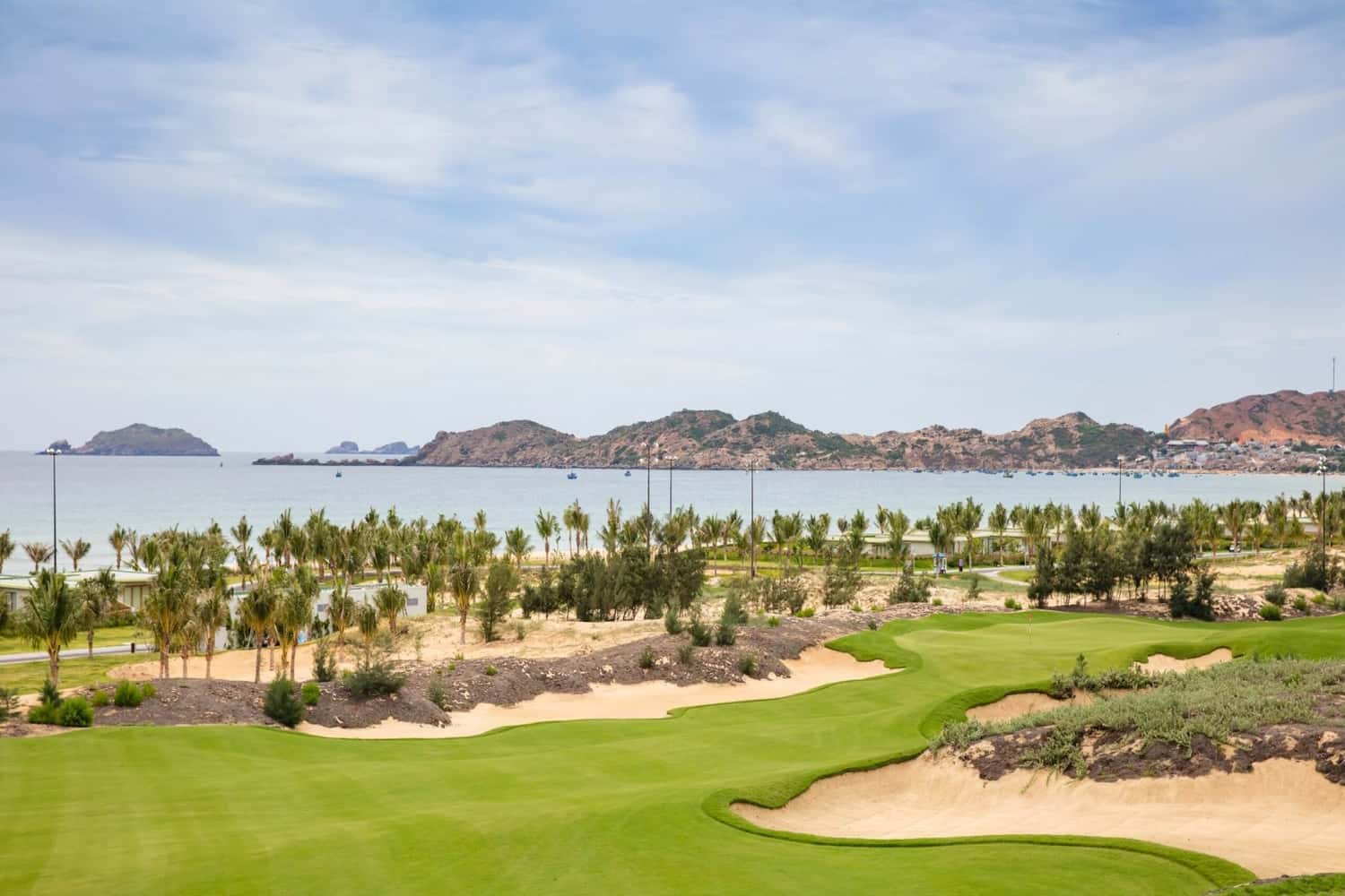 Sân Golf gần khách sạn FLC Quy Nhơn