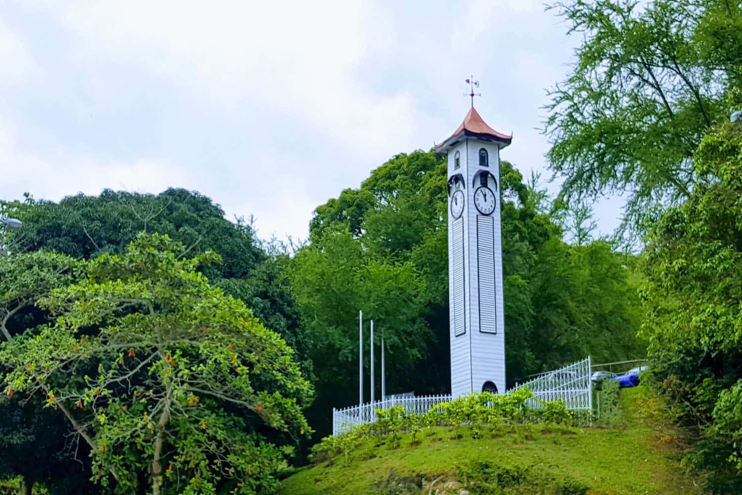 Tháp đồng hồ Atkinson tại Kota Kinabalu, Sabah