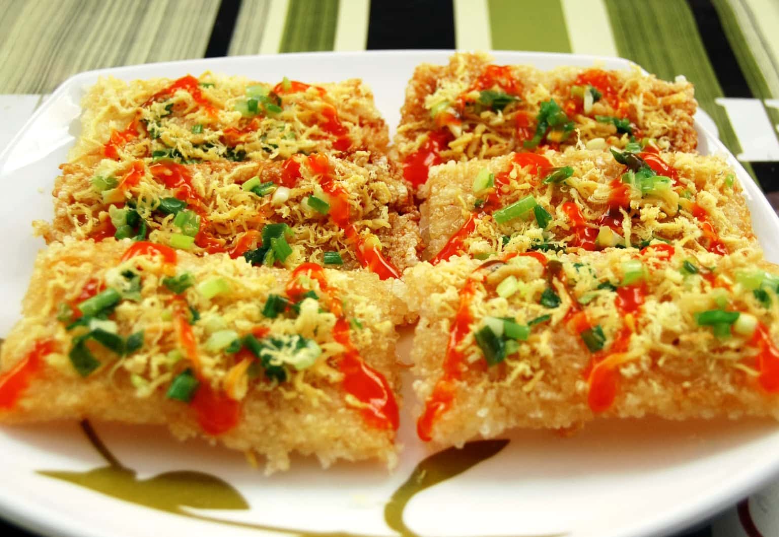 Cơm cháy chà bông