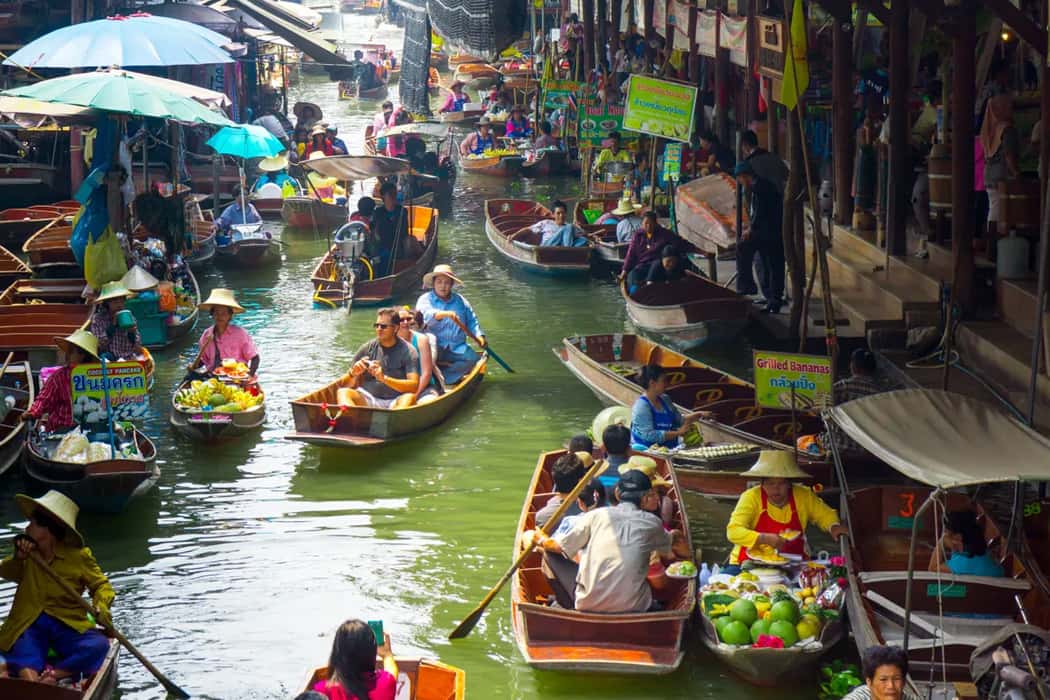 Chợ nổi Damnoen Saduak