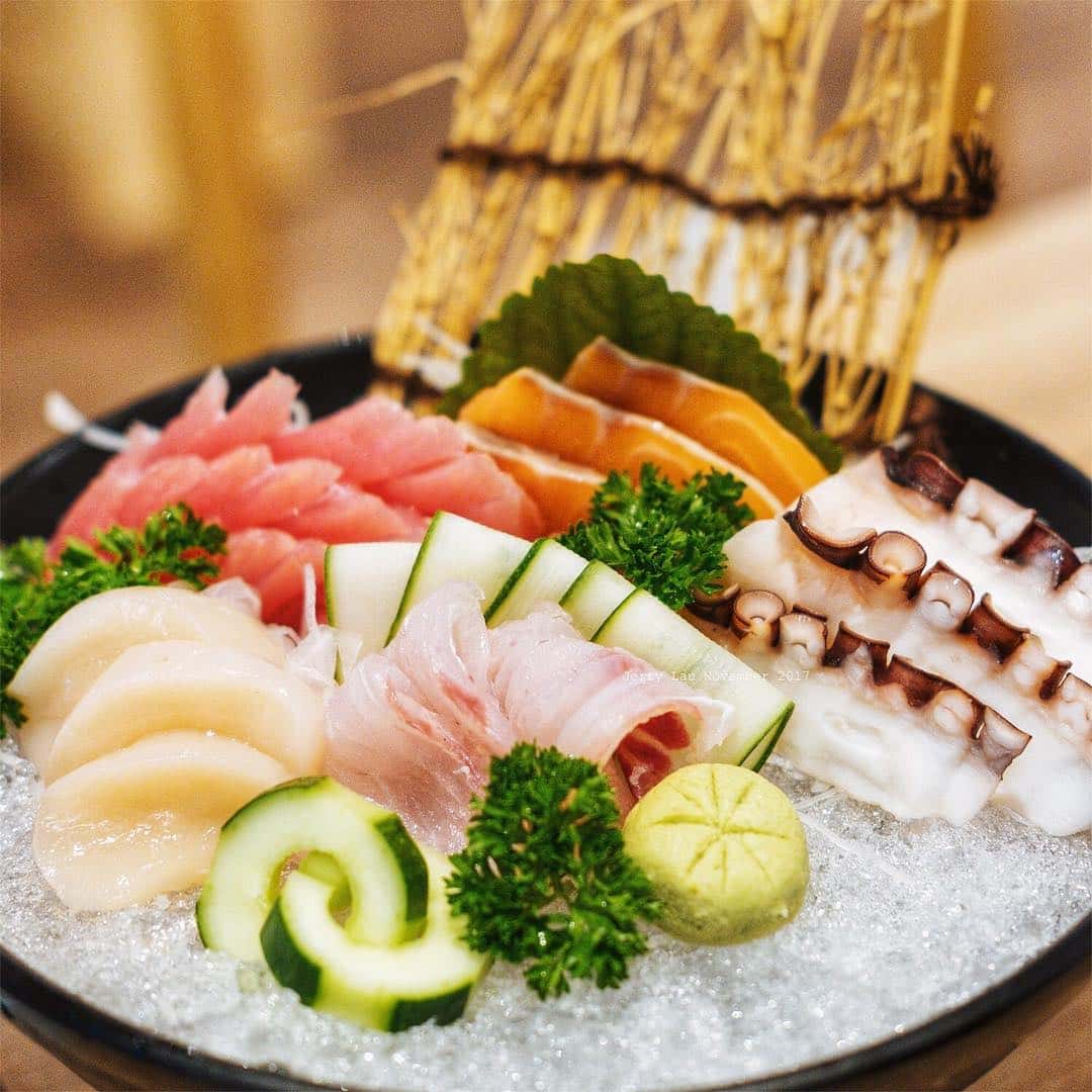 Quán Hanami Sushi
