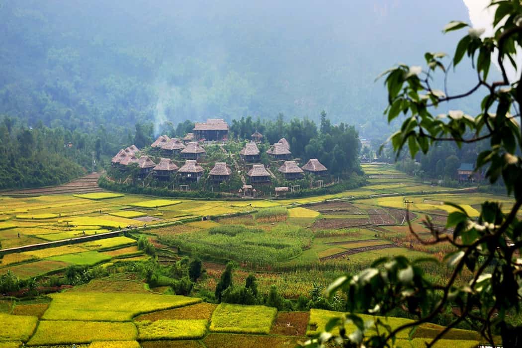Bản Lác