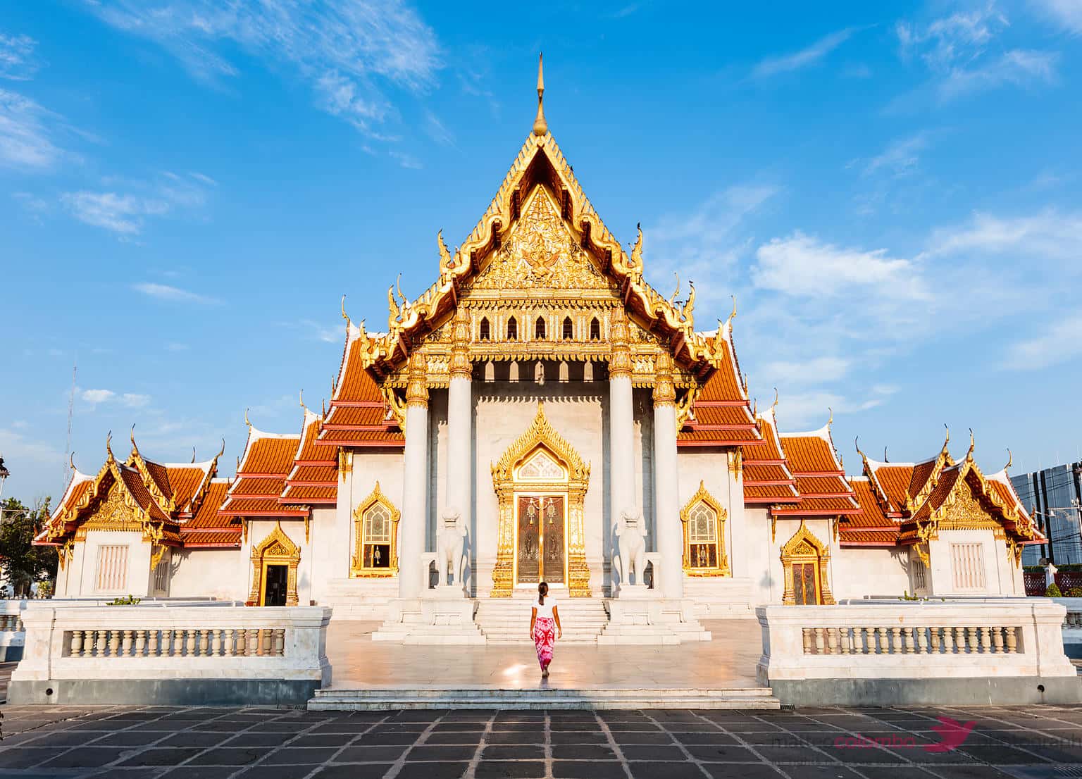 Wat Benchamabophit (The Marble Temple)