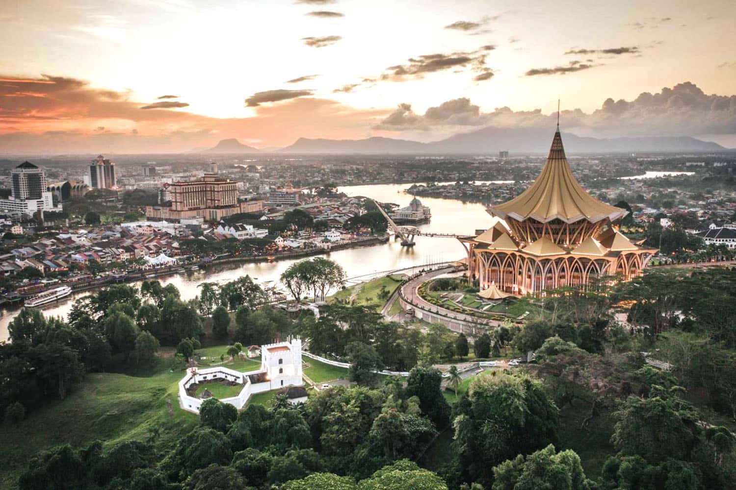 Tháng sáu tại Malaysia