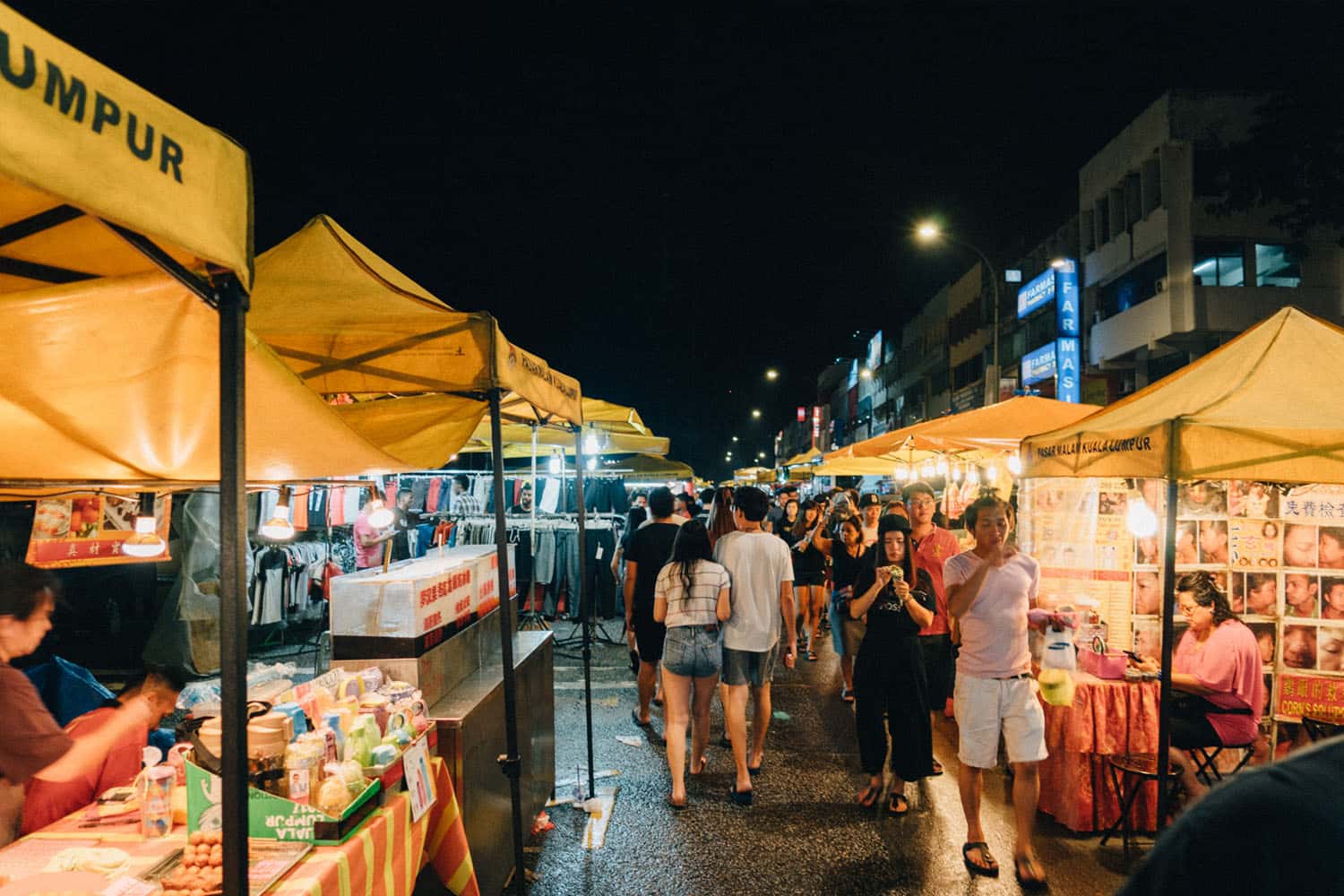   Pasar Malam Taman Connaught