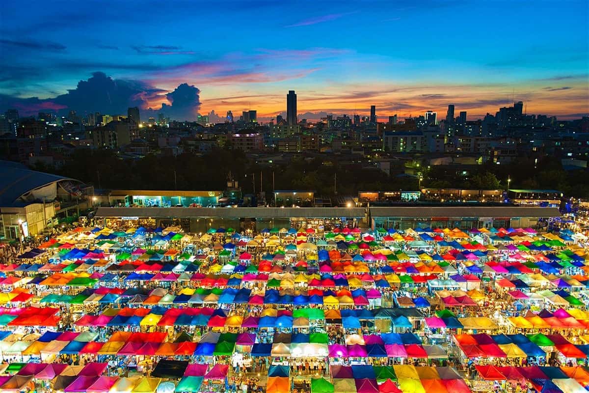 Chợ cuối tuần Chatuchak