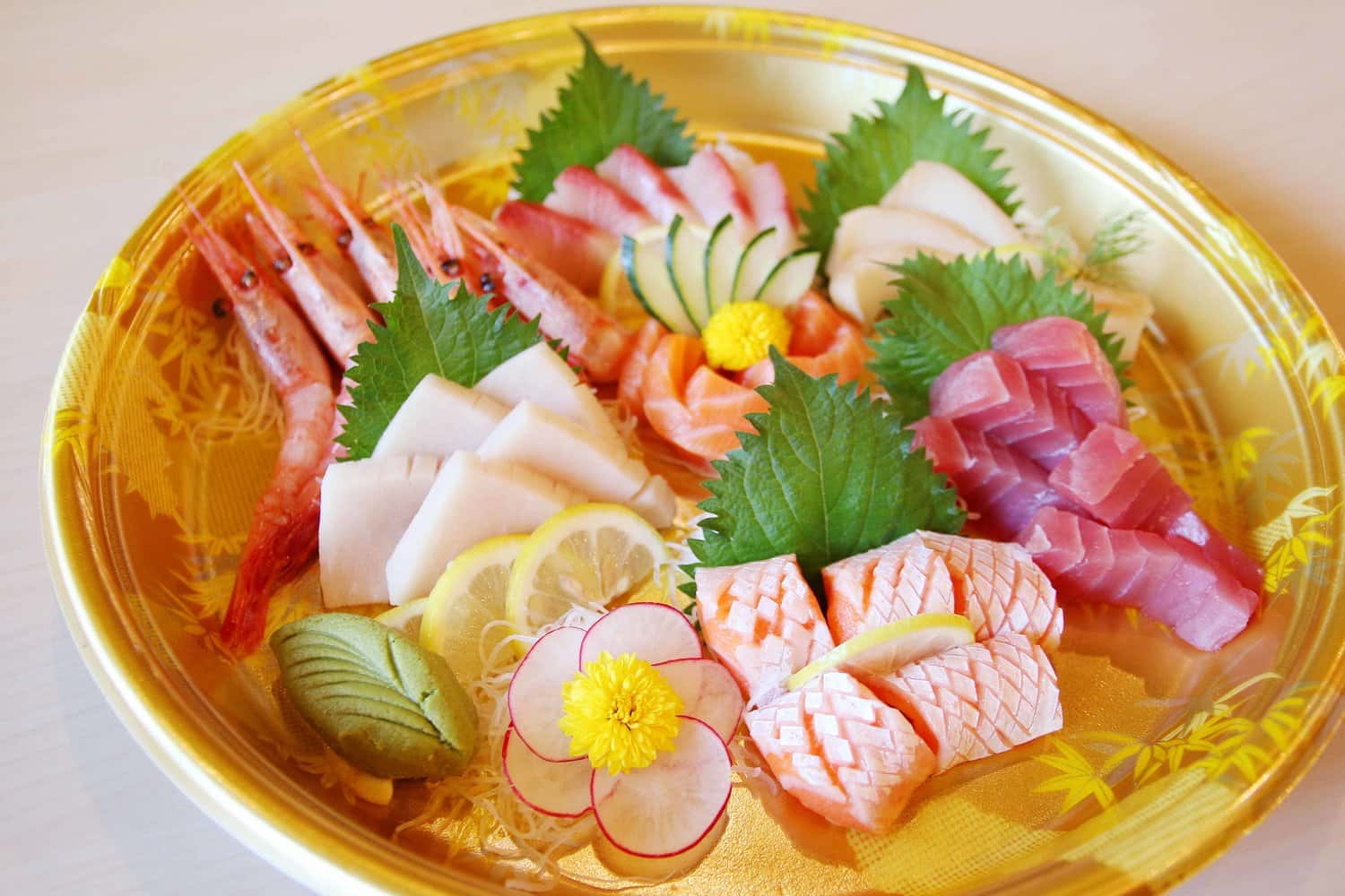 Sashimi tại Watahan